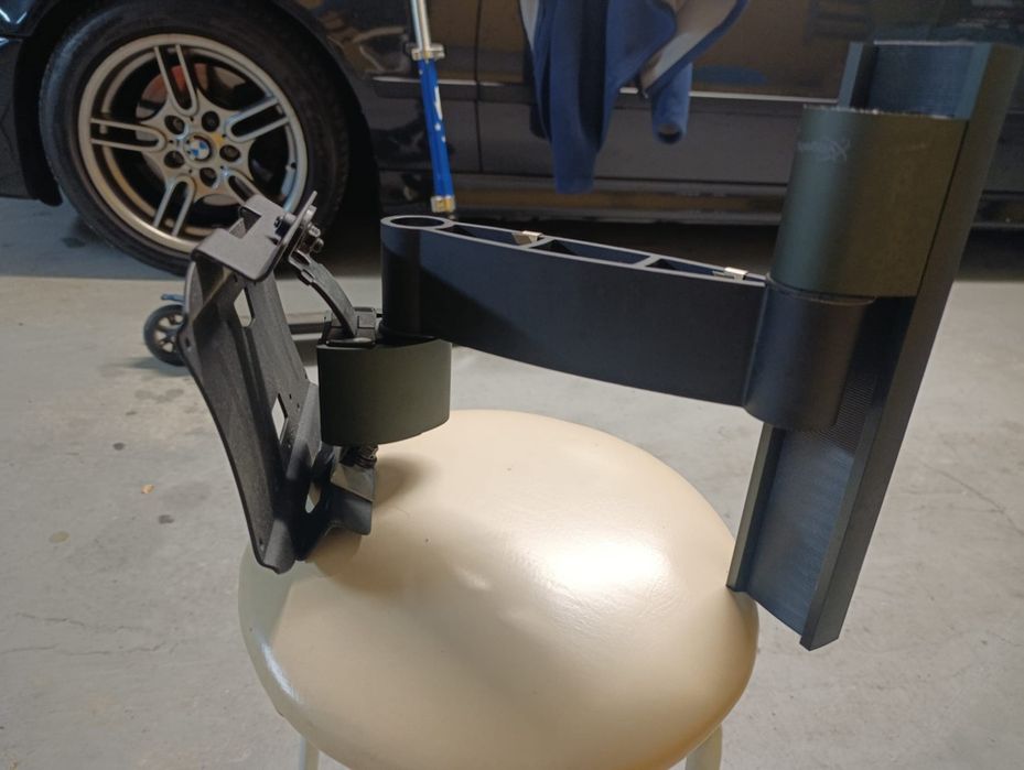 Suporte de TV articulado