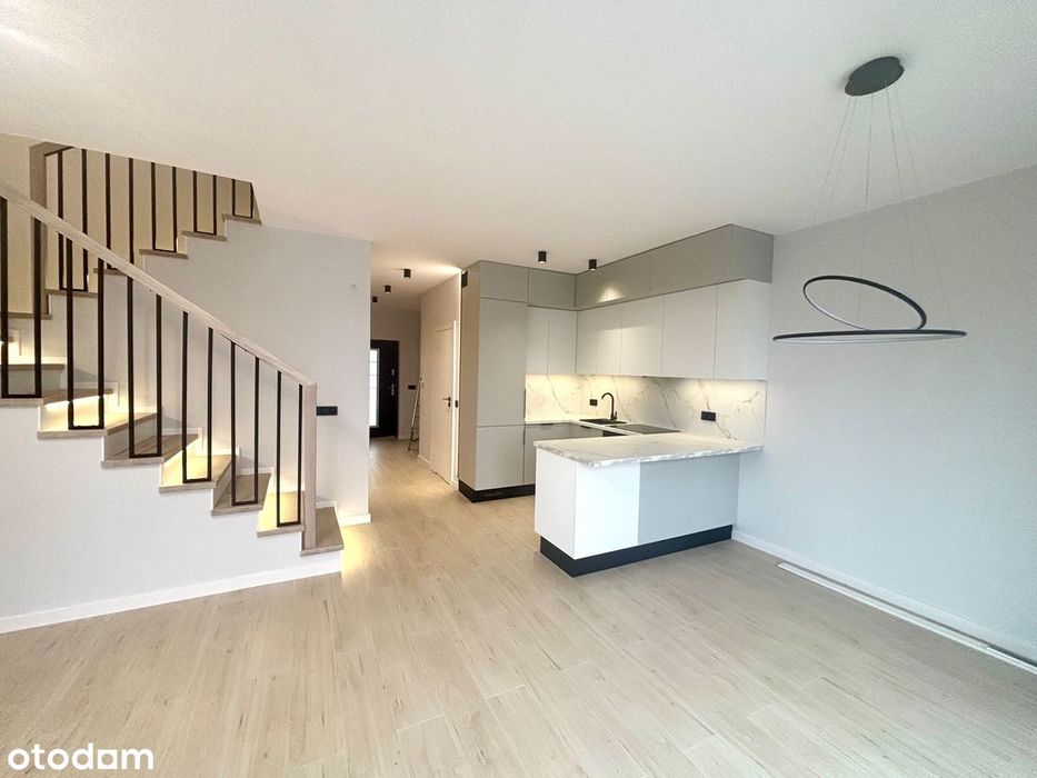 Nowy dom z garażem i własną działką gotowy do zamieszkania