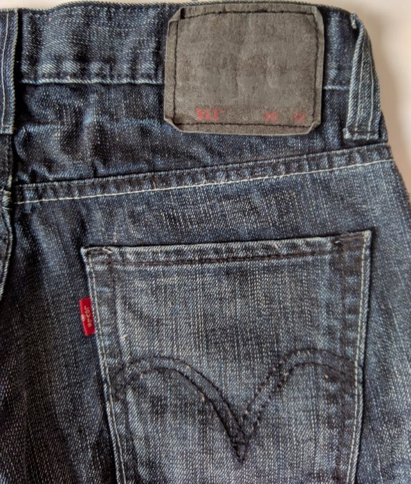 Levis 511 Skinny 30 W x 32 L