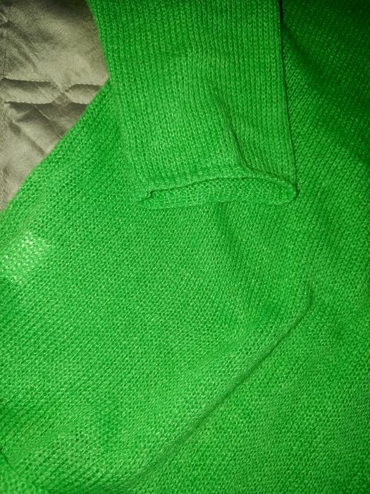 Кофта,легка в'язка. Зелена,нова