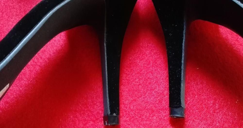 Buty szpilki - krótki zamszyk, róż kremowy czarny. PL 41, obcas 11 cm