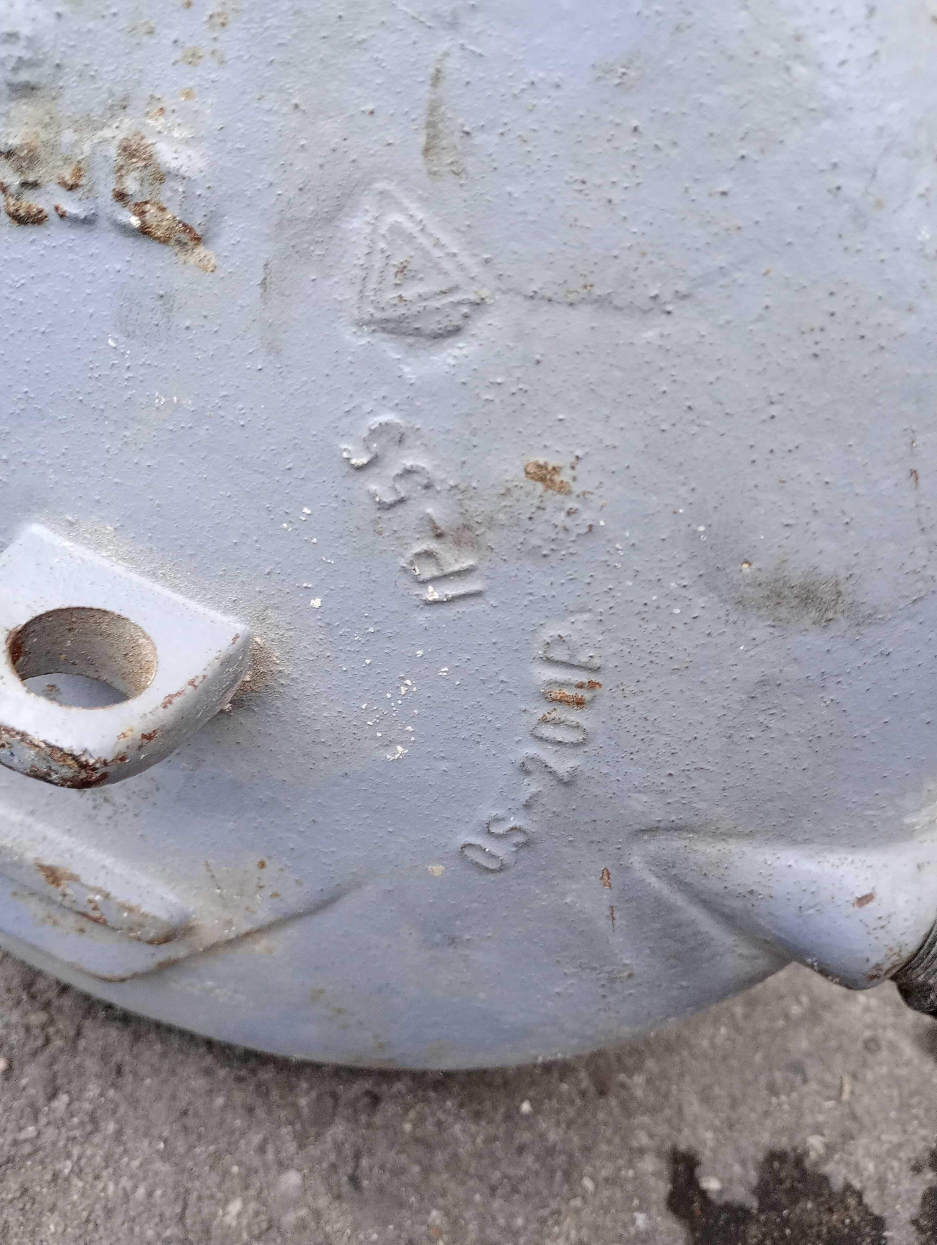 Lampa Industrialna Robocza Zakładowa Solidna