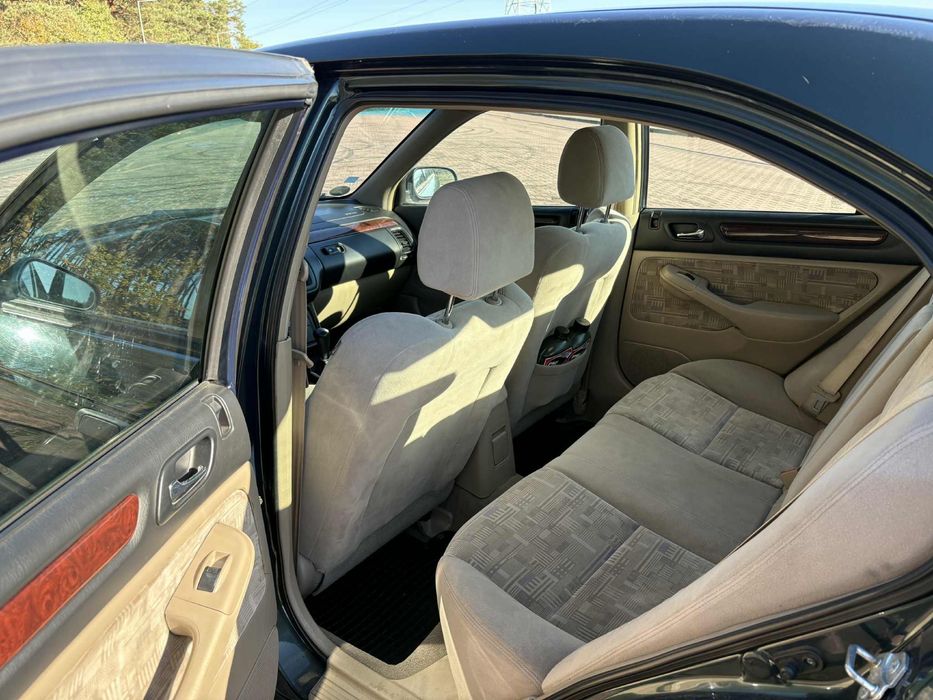 Honda Accord VI 1.8 benzyna