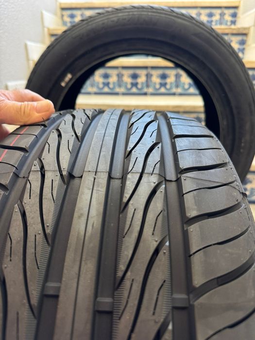 Pneus 245/45/17 Mazzini