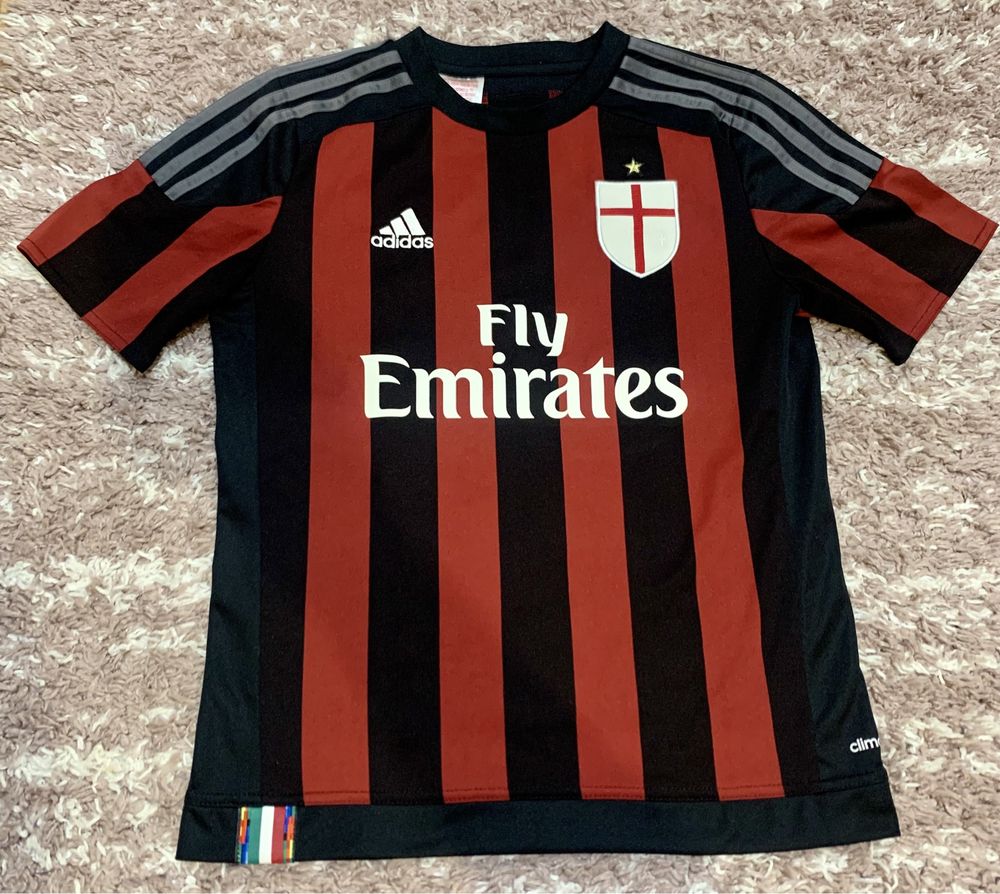 Футболка adidas. 11-12 років.