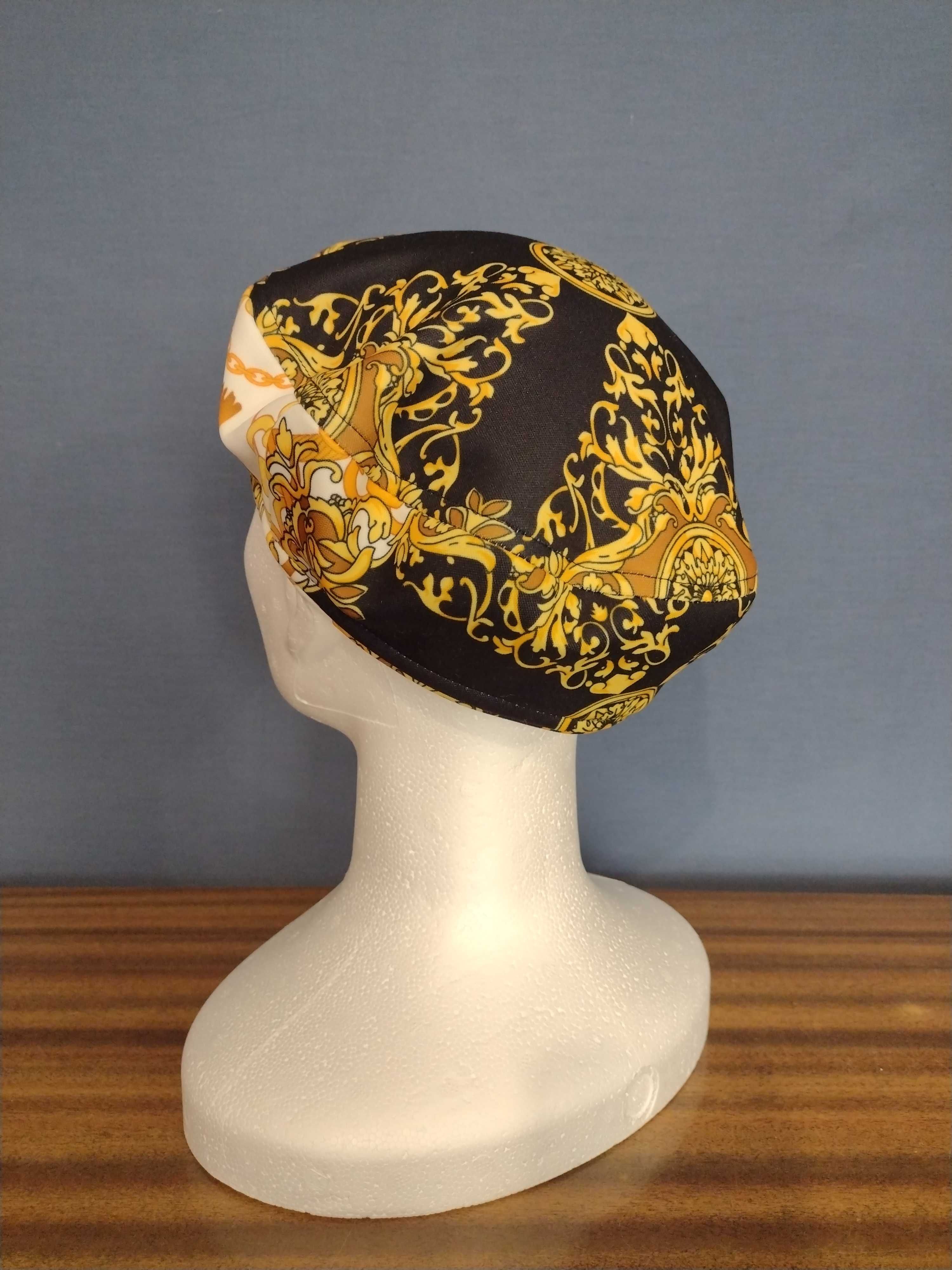 A la Versace - beret hand made