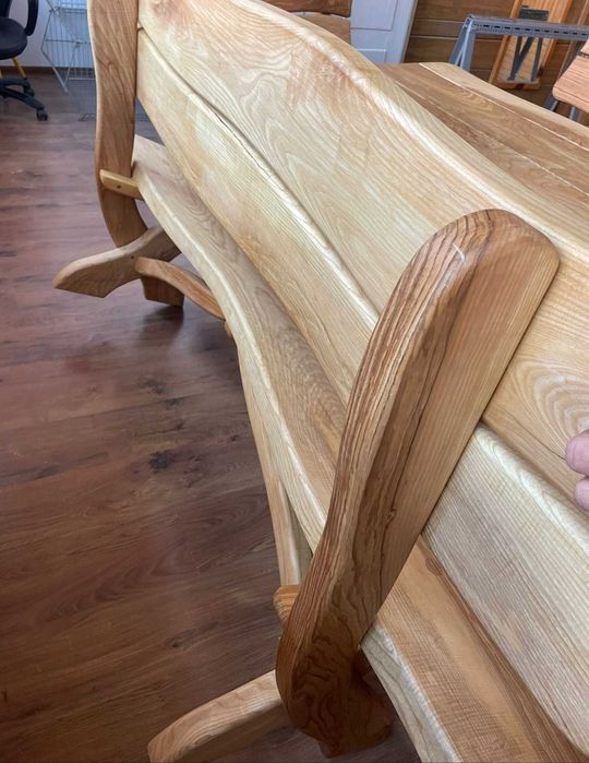 Meble ogrodowe z twardego drewna