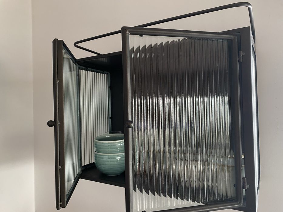 Witryna metalowa LOFT metalowa szkło ryflowane