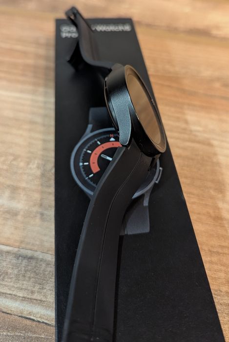 Samsung Galaxy Watch 5 Pro Titanum Black LTE ідеал