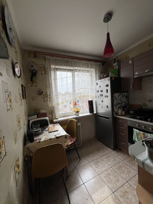 Продам 3-к квартиру без комиссии черемушки