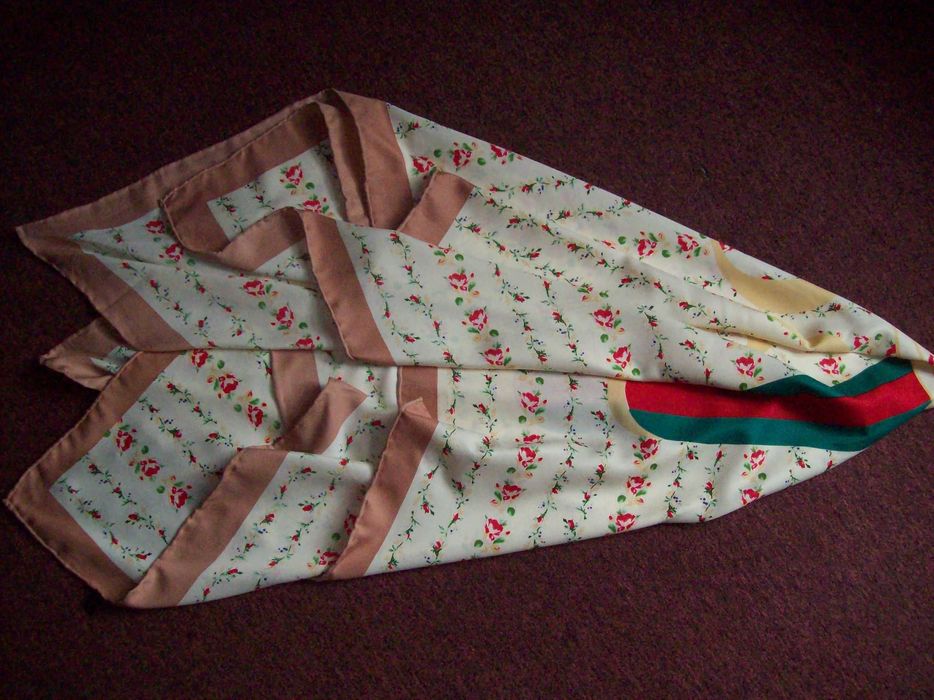 Gucci duża apaszka jedwab