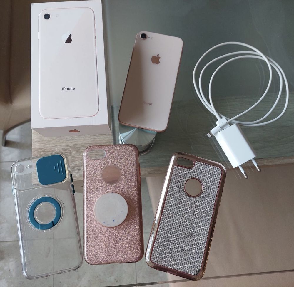 iPhone 8 rose gold com caixa