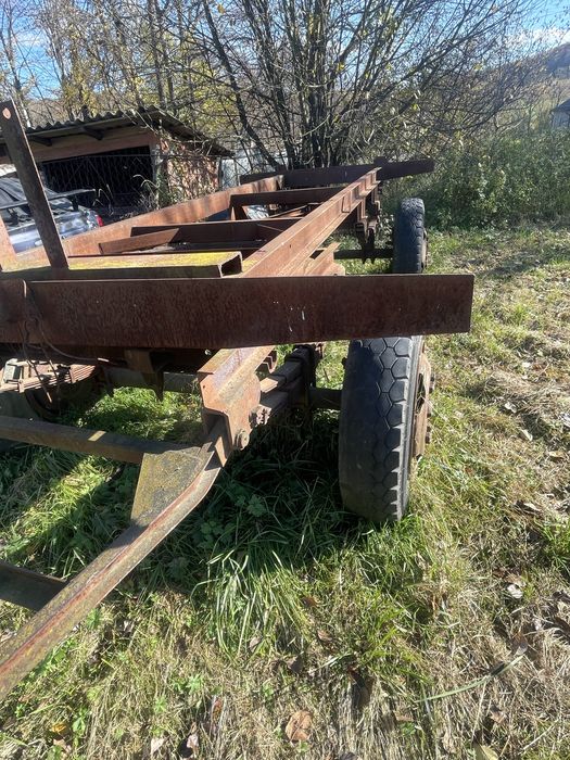 Прицеп на зіловских осях