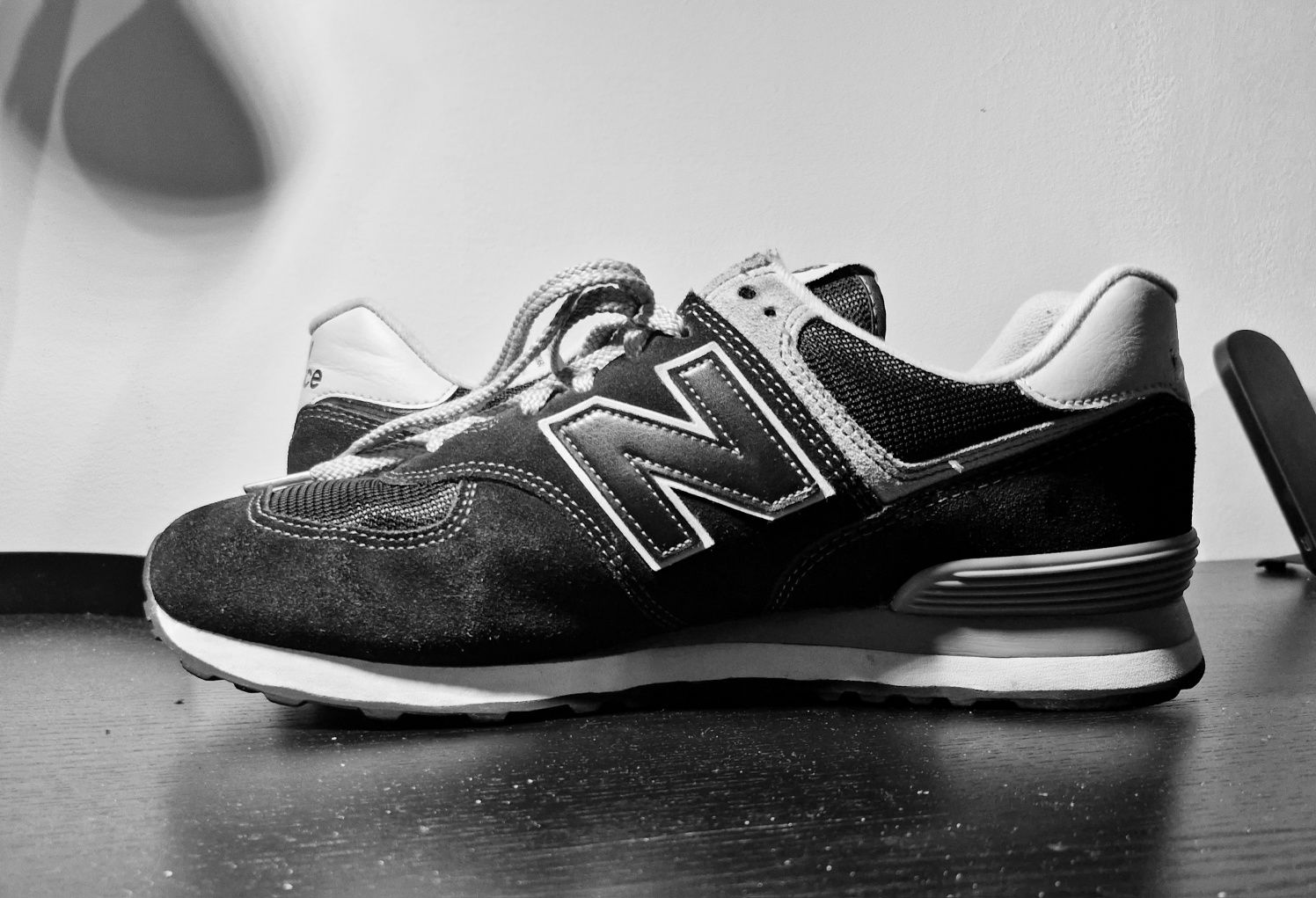 Tenis New Balance 574 s/ novos n45.5- 46 em preto
Excelente estado
Igu
