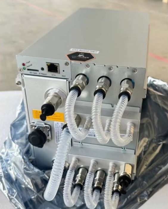 Bitmain Antminer S21+ Hydro 395TH Asic Mining BTC