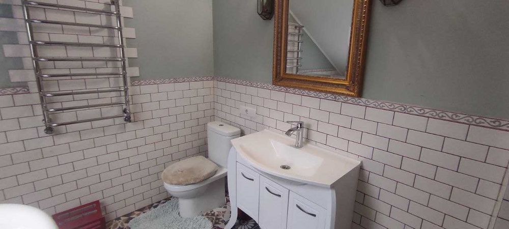 Продаж від власника. 2-поверховий дуплекс в с. Святопетрівське