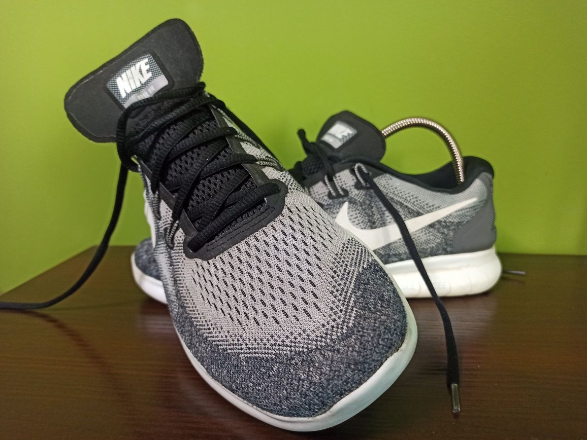 Кросівки Nike Free RN р.44,5
