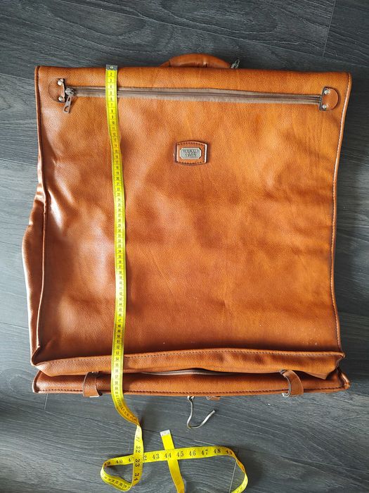 Walizka,pokrowiec na ubrania