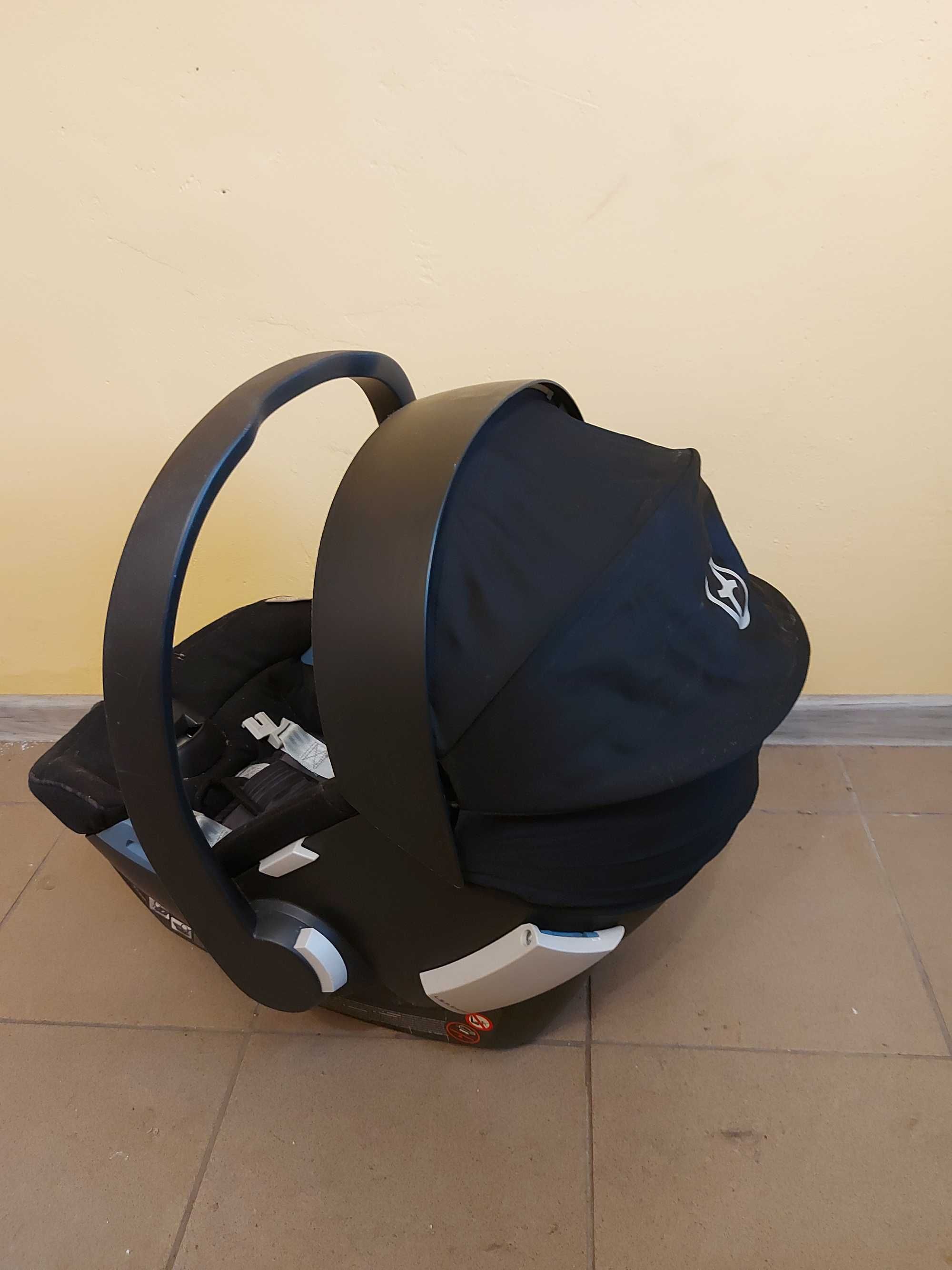 Fotelik samochodowy dla niemowląt Aton 5 wraz z bazą Isofix