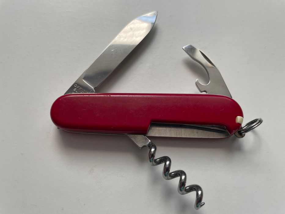 Victorinox scyzoryk (1.2)