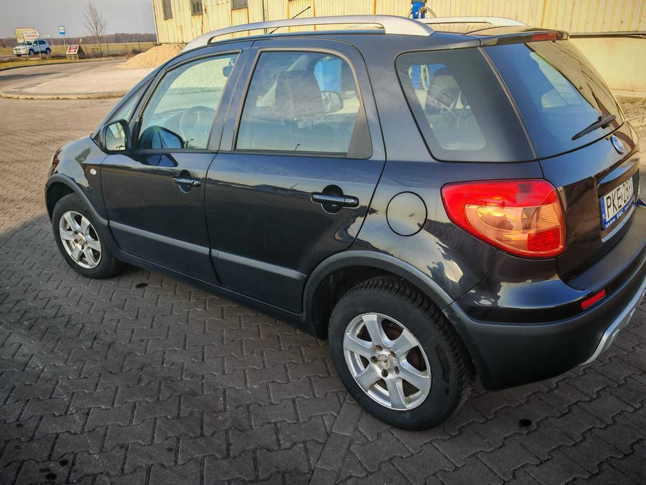 FIAT SEDICI 4X4 1.9 MultiJet - 120 Km