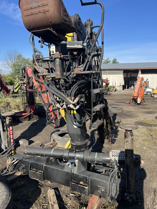 Лісовий кран маніпулятор Loglift 105z грейфер   Epsilon Penz Jonsered
