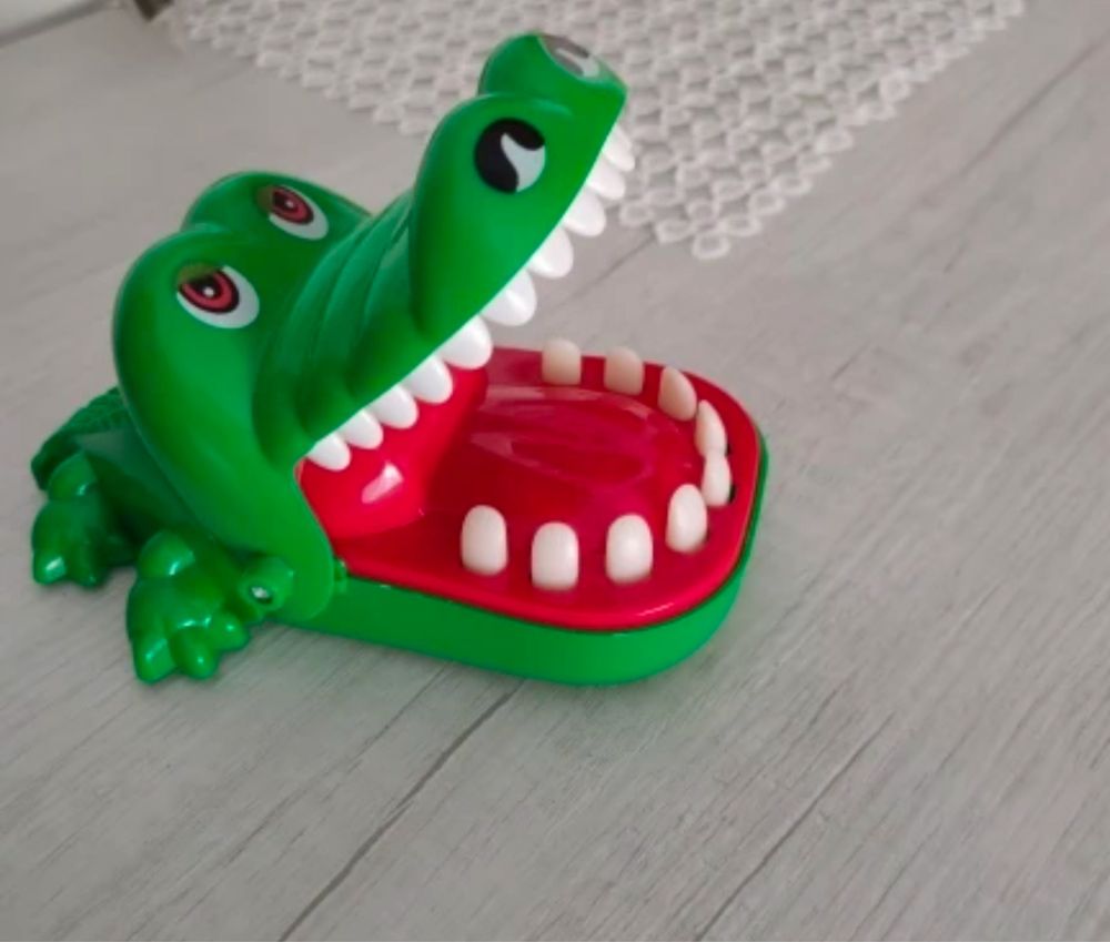 Игра крокодил дантист/ веселый крокодил с зубами/ настольная игра