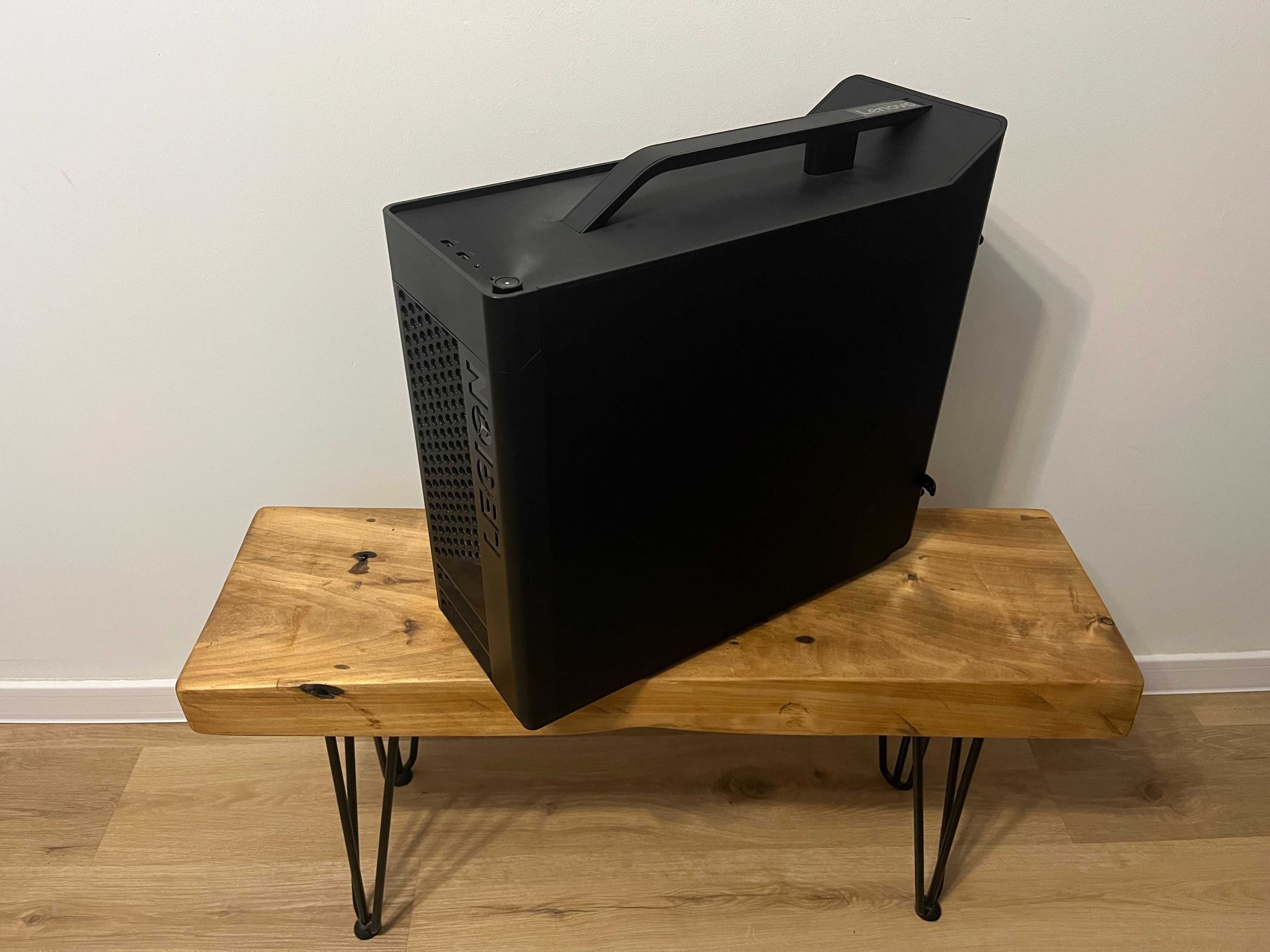 Lenovo Legion T530-28APR Ryzen 5 2400G 16GB DDR4 GTX 750Ti 4GB GDDR5