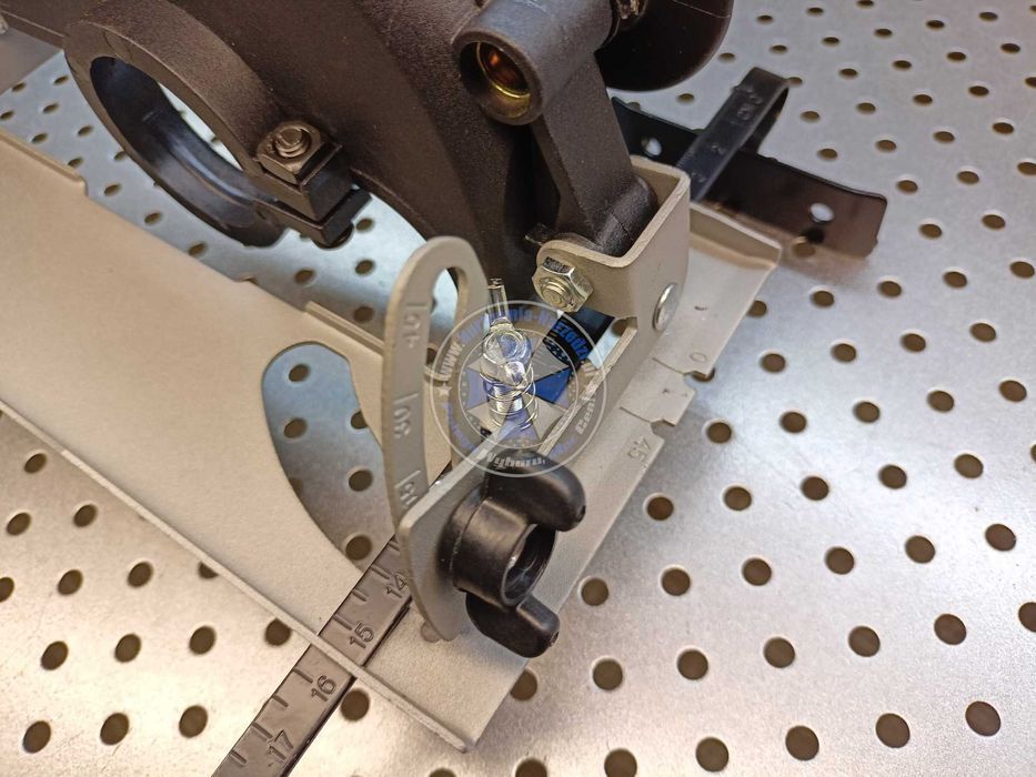 Przystawka prowadnica do szlifierki kątowej 100 - 125mm osłona