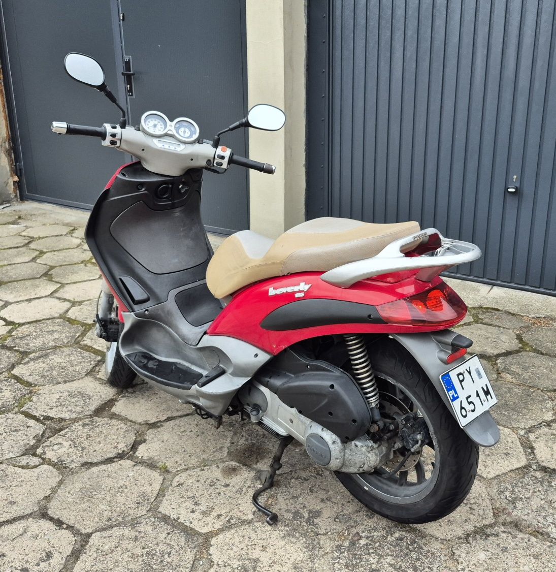 Piaggio Beverly 125 Mały przebieg możliwy transport