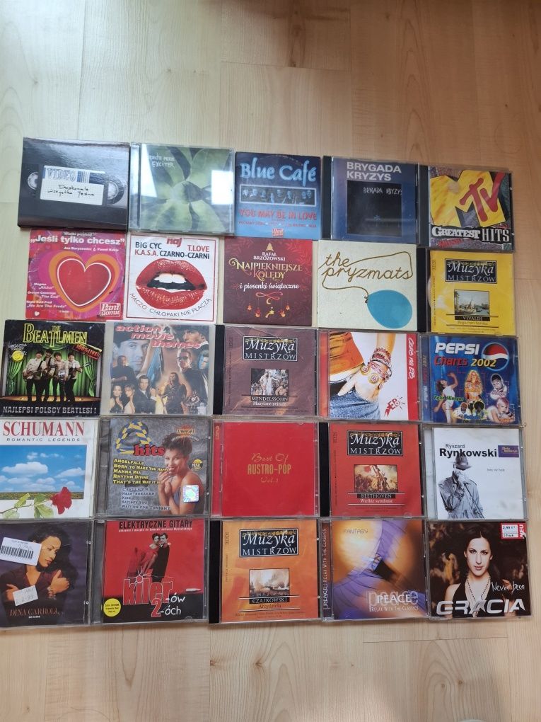 Płyty CD z muzyką. 50 szt