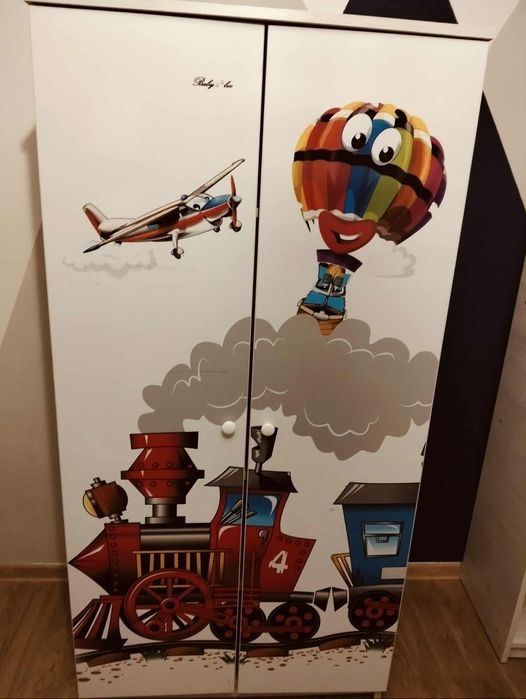 Zestaw mebli dziecięcych, białe meble dla dziecka