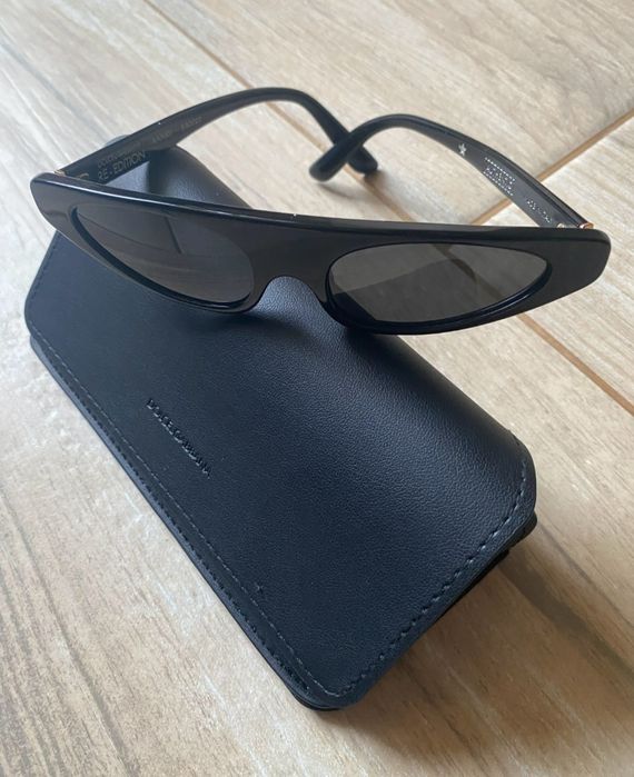 Вузькі жіночі чорні  стильні окуляри DG 4442 від  D&G! Re-edition!