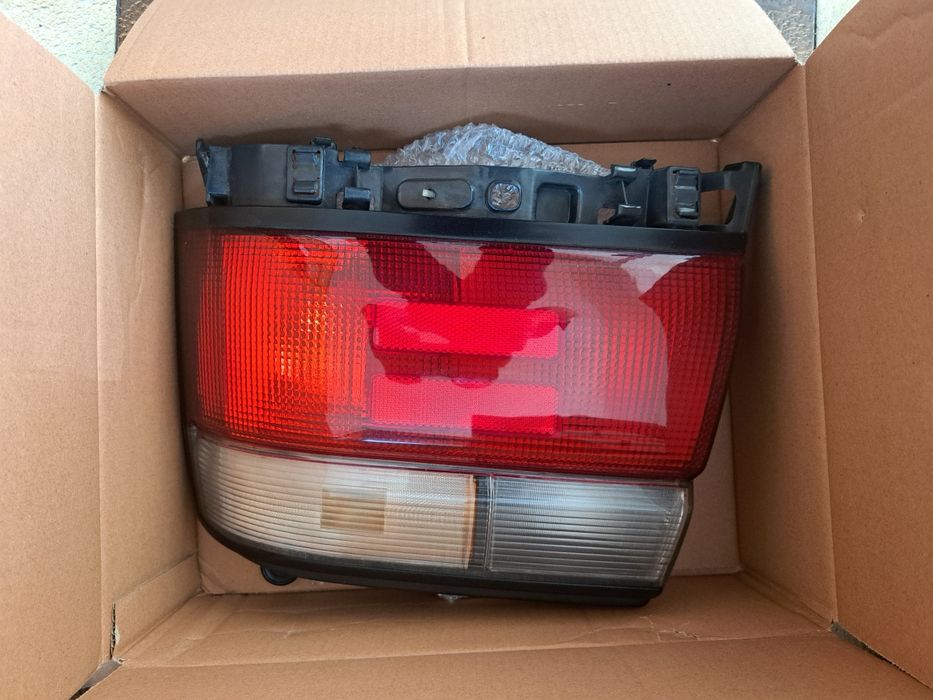 Farolim Toyota Corolla STARVAN