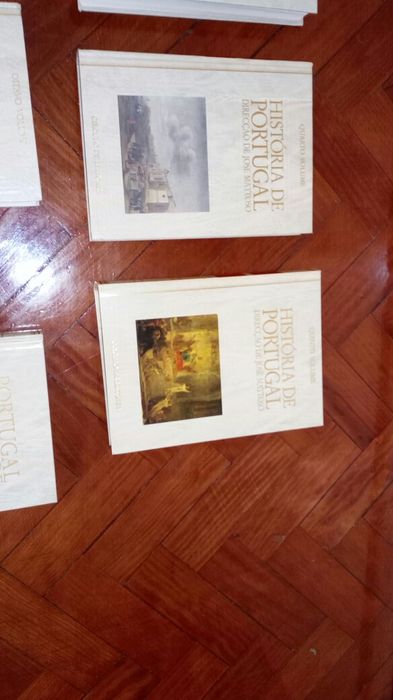 NOVO PREÇO!! História de Portugal 8 Volumes