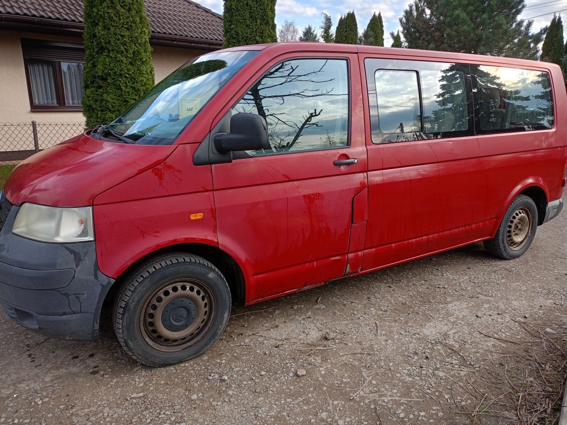 Volkswagen transporter t5 9os brygadowy