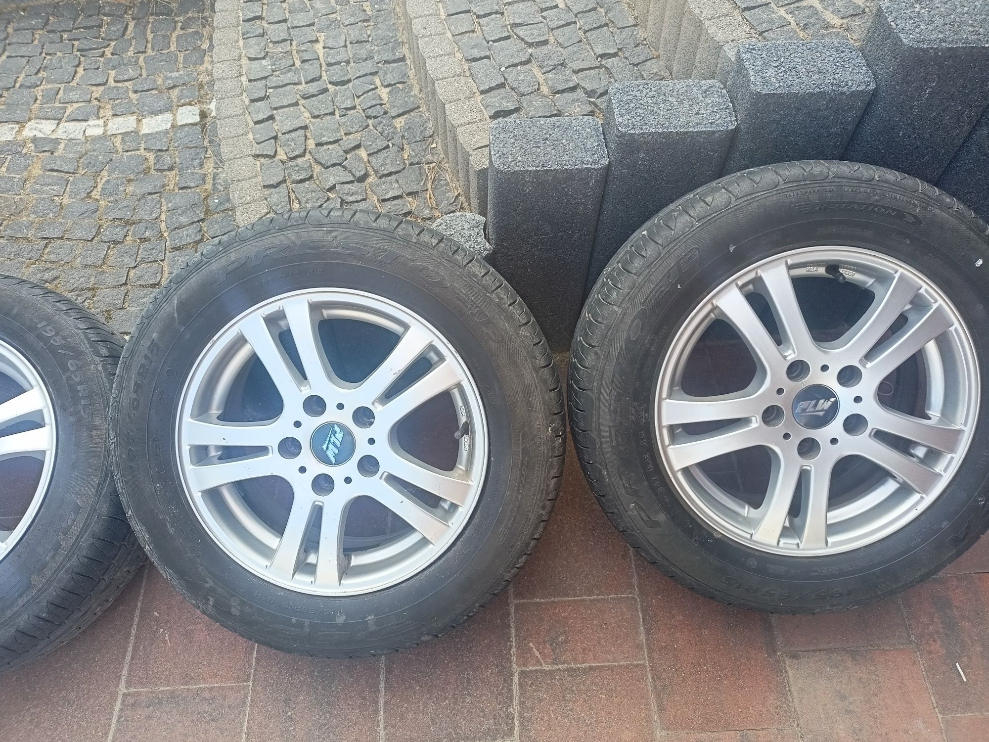 Felgi z oponami letnimi 15 VW golf 5 audi skoda