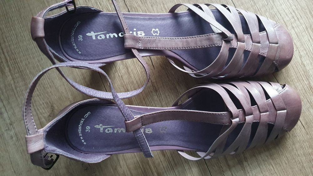 Skóra, sandałki na obcasie, 39