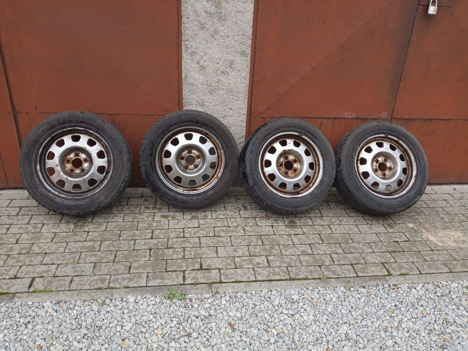 Koła felgi stalowe 17 cali z oponami 5x114,3