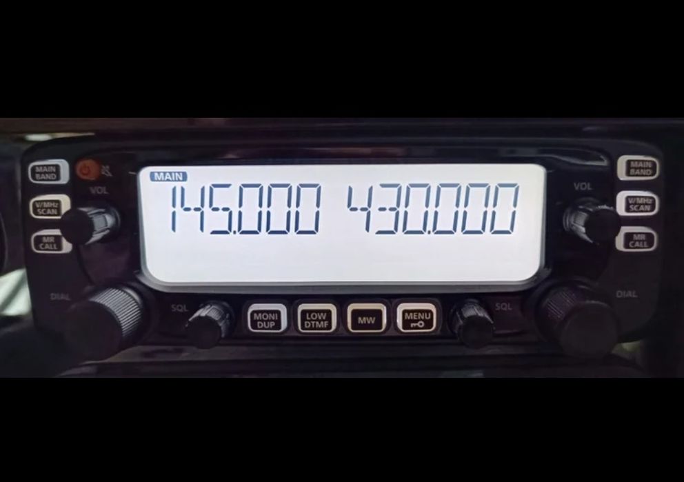 Icom IC 2730 VHF/UHF