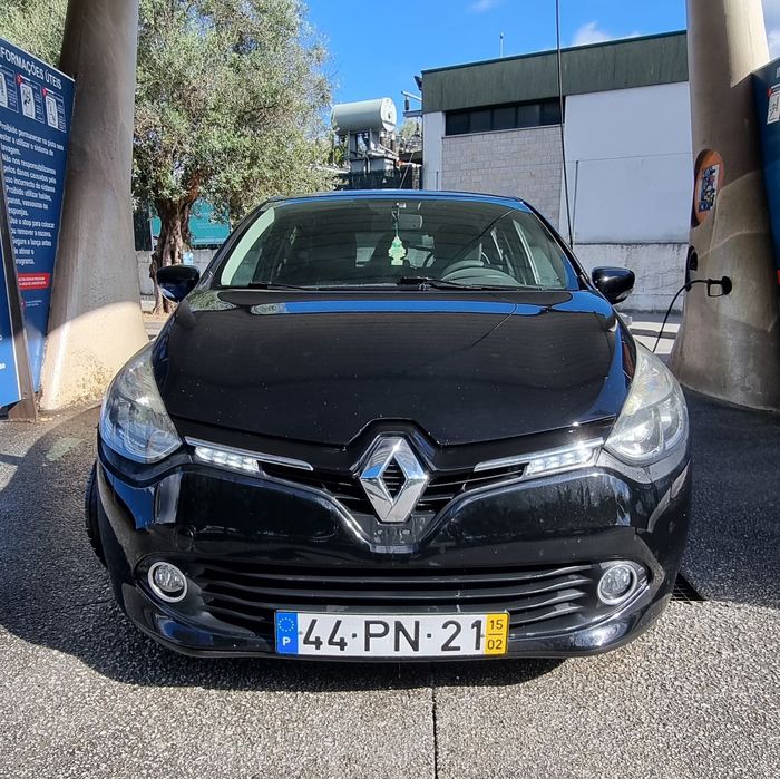 Vendo - Renault Clio 1.5 dCi 90cv | 2015 | Usado bom estado