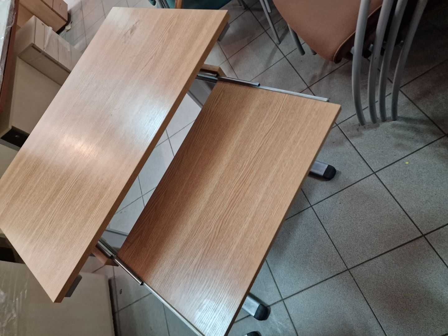 OKAZJA! Stolik pod komputer z wysuwaną  półką na klawiaturę