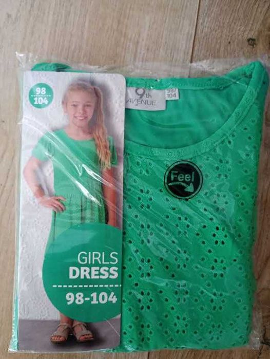 Dziecięca sukienka rozmiar 98/104
