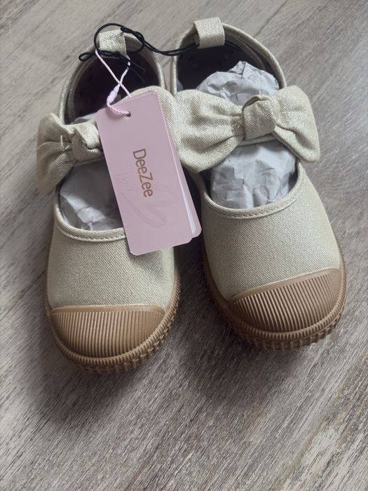 DeeZee kapcie CCC złote, rozmiar 30