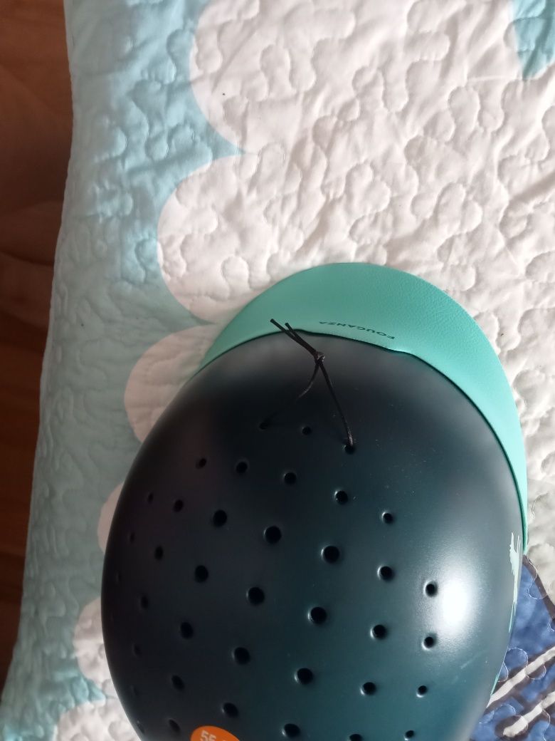 Capacete para todos os desportos, hipismo, bicicleta, trotinetes etc