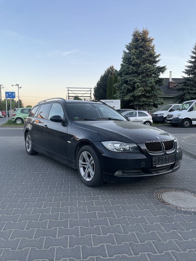 BMW 320i e91 2.0 benzyna