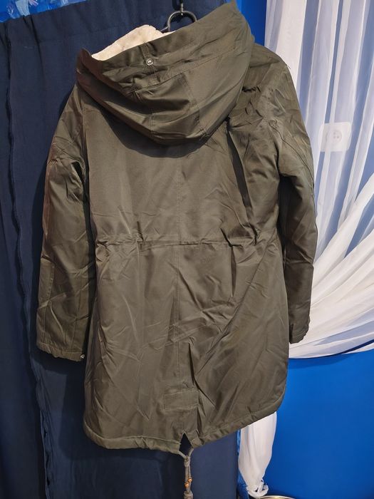 Kurtka zimowa parka ocieplana z kapturem xl/44
