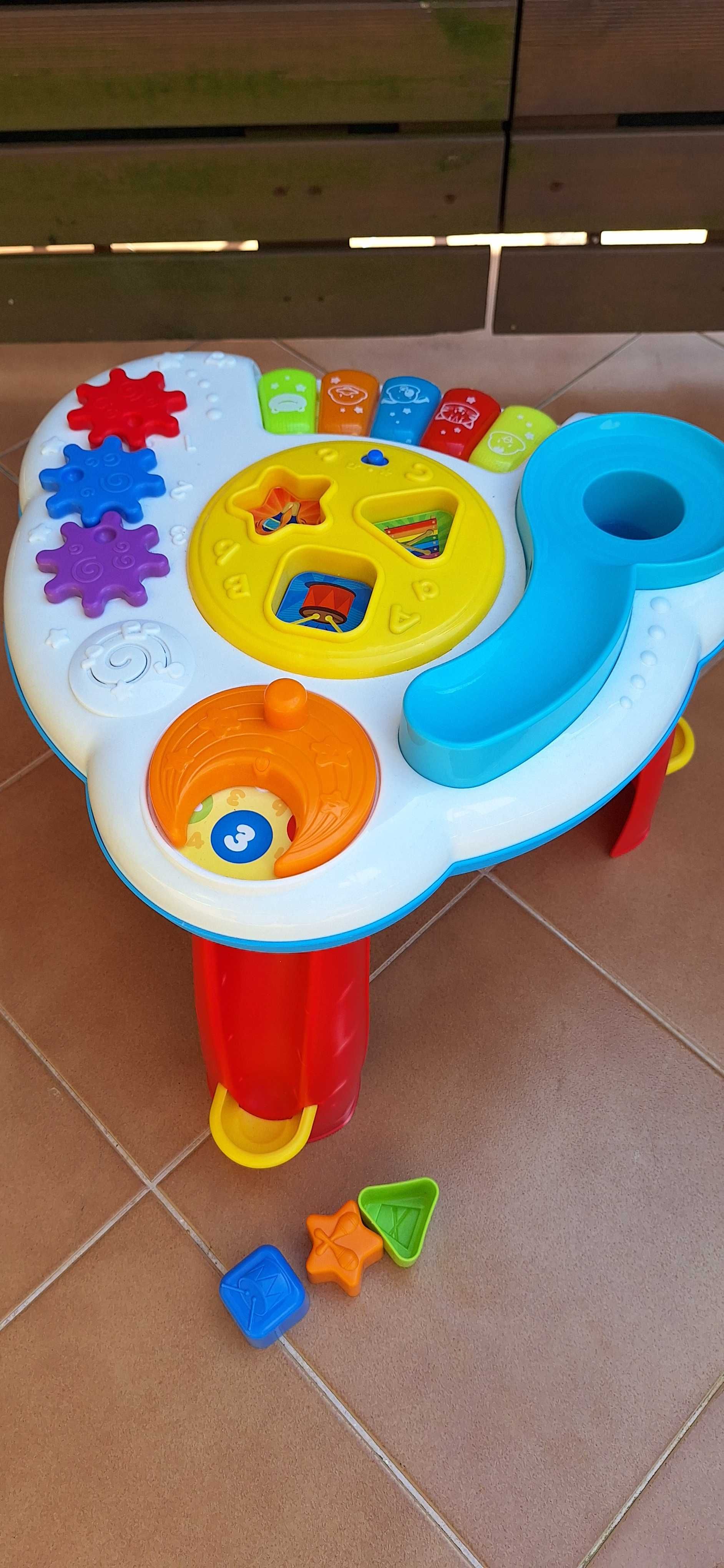 Mesa de actividade Winfun