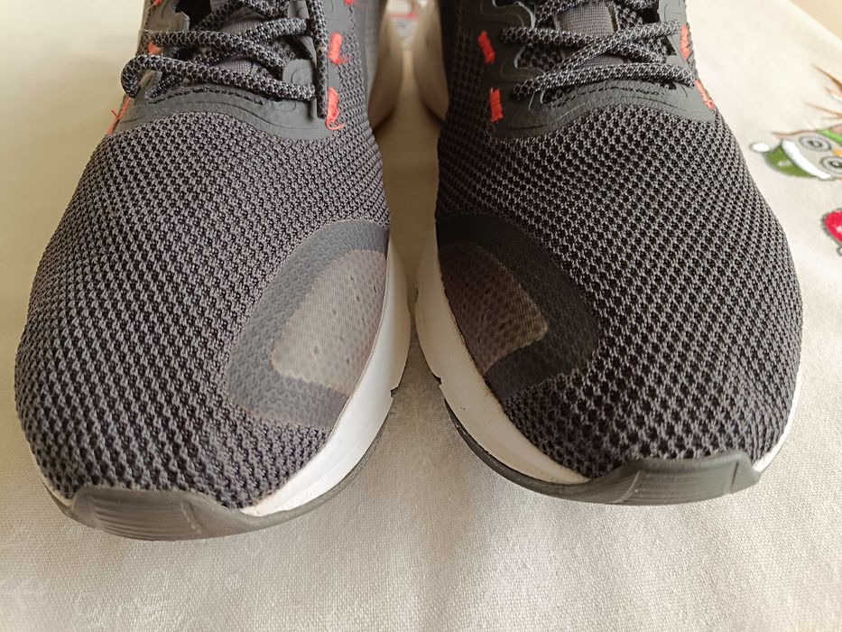 Tênis Under Armour Charged Surpass Masculino - Cinza e Verde N45