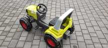 Traktorek Claas Arion 640